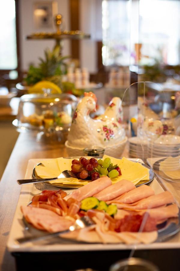 Haus Rose Bed & Breakfast Аленсбах Екстериор снимка