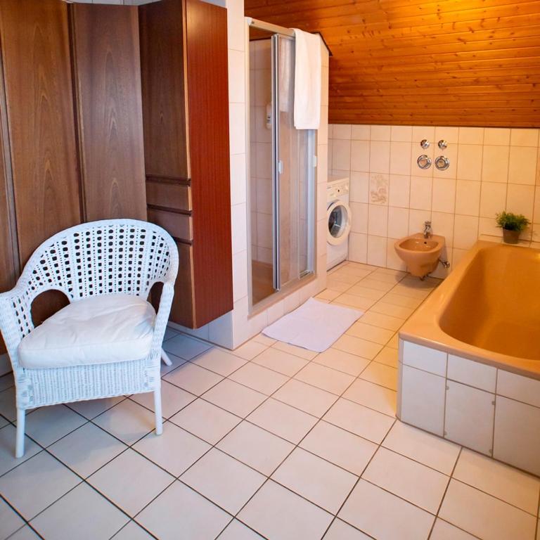 Haus Rose Bed & Breakfast Аленсбах Екстериор снимка
