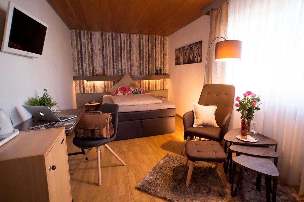 Haus Rose Bed & Breakfast Аленсбах Екстериор снимка