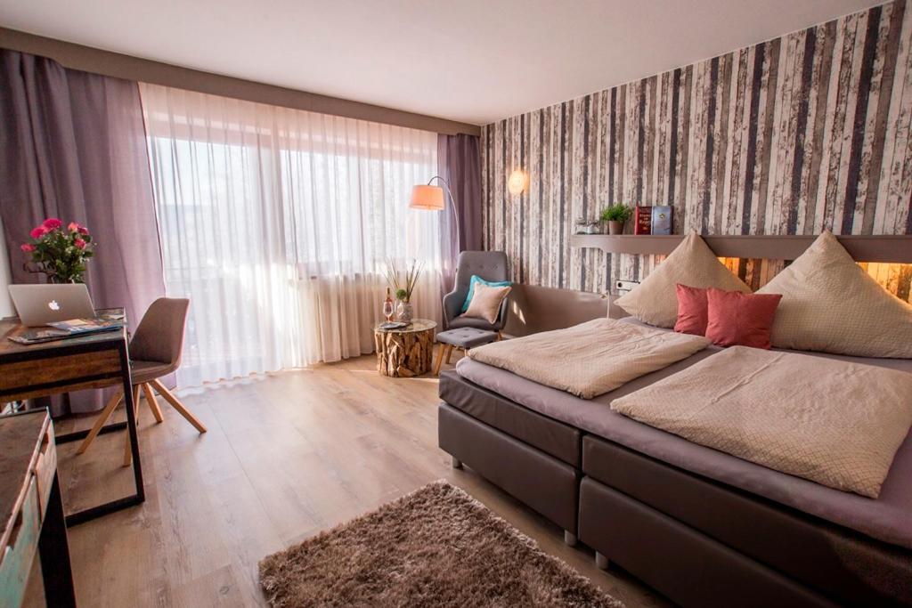Haus Rose Bed & Breakfast Аленсбах Екстериор снимка