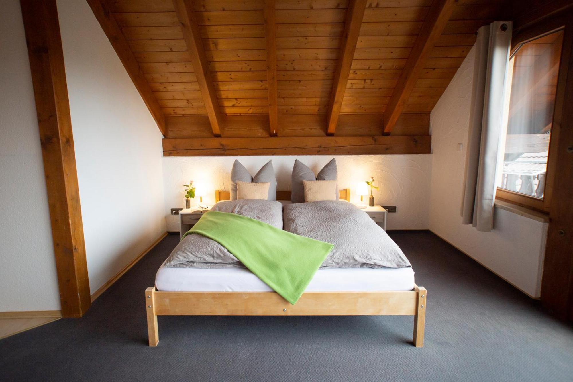 Haus Rose Bed & Breakfast Аленсбах Екстериор снимка