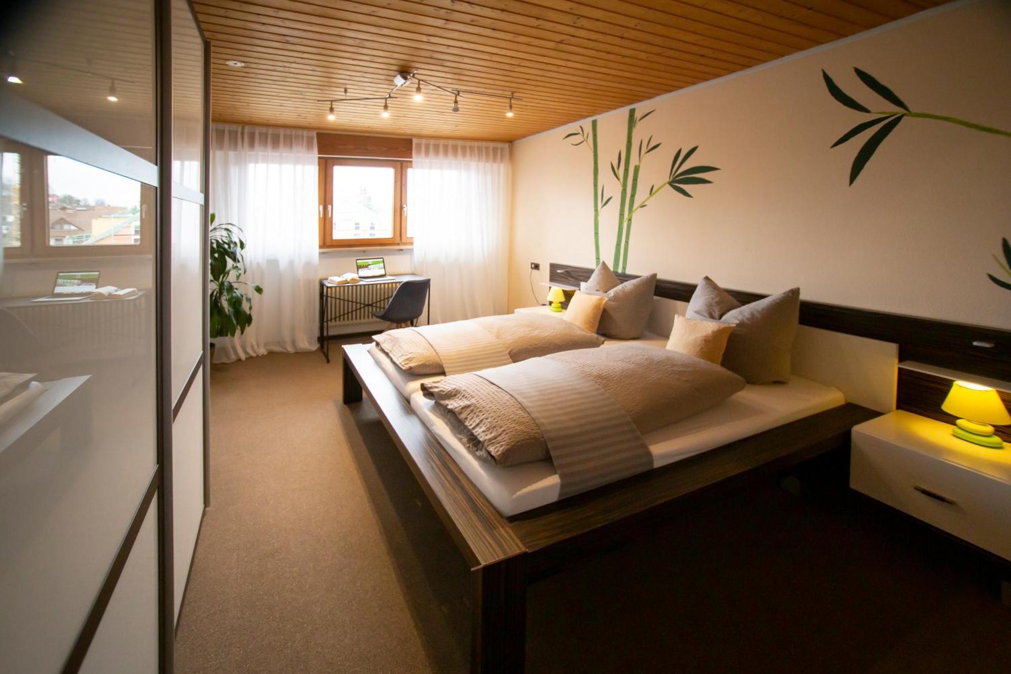 Haus Rose Bed & Breakfast Аленсбах Екстериор снимка